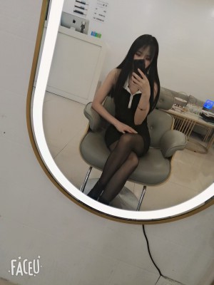 【黑丝诱惑】素人姣姣长靴踢档踩踏黑丝踩脸 YC-230107-4_绳艺库视频下载