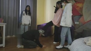 【最抗揍M】多素人群揍废物狗 bf19223_绳艺库视频下载