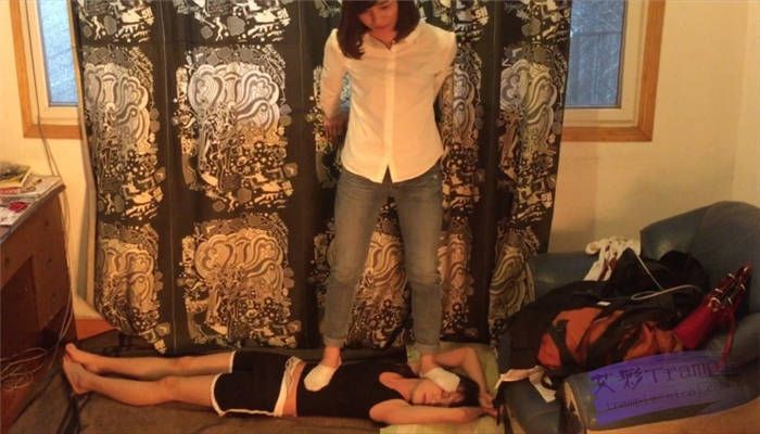 原味棉襪全體重長時間賤踩女m！_绳艺库视频下载