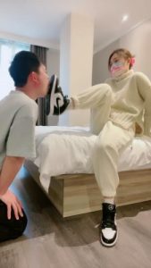 套路直播视频【晨希】AJ小姐姐调狗舔鞋闻脚 bf24322_绳艺库视频下载