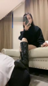 【甜依】长靴原味肉丝蹂躏脚奴 bf21507_绳艺库视频下载