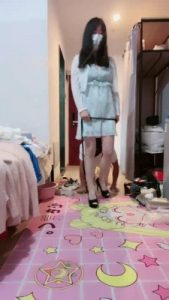 【桃子老师】家奴清扫/脚踢/喝洗脚水 bf10940_绳艺库视频下载