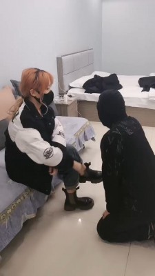 套路直播视频【吴迪】舔闻精神小妹的jio/鞋 bf24734_绳艺库视频下载