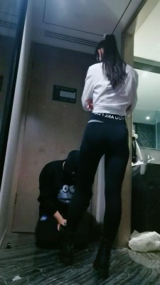 【猫神大人】被邻居发现我是女S求调教 bf22932_绳艺库视频下载