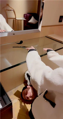 套路直播视频【安心】带家奴到五星级酒店伺候我 JS23021902_绳艺库视频下载