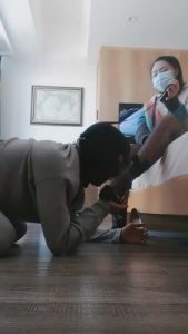 【女王team】带上素人小姐妹一起玩狗【续集】 bf8386_绳艺库视频下载