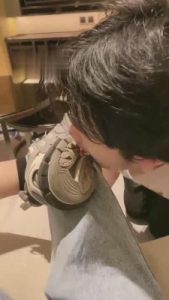 【沅芷大人】舔艺校生脏鞋臭袜臭脚 bf13517_绳艺库视频下载