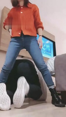 【悦主大人】短靴原味棉袜超强羞辱 bf6756_绳艺库视频下载