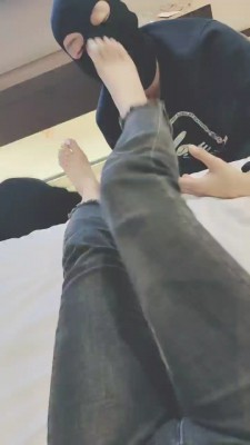 【灵竹】高跟鞋全体重踩踏+圣水 bf23286_绳艺库视频下载