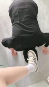 【容s】学生妹白袜裸足羞辱舔脚【完整版】 bf12846_绳艺库视频下载