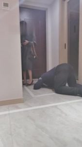 【药神】女老板下班让员工做家奴 bf5604_绳艺库视频下载