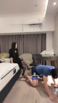 【惠娘娘】双S素人首调废物狗【双视角版】 bf17920_绳艺库视频下载