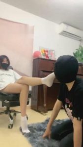 【丞丞】运动后原味白袜羞辱【下】 bf2178_绳艺库视频下载