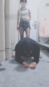 【灵竹】小贱狗被主人惩罚 bf13009_绳艺库视频下载