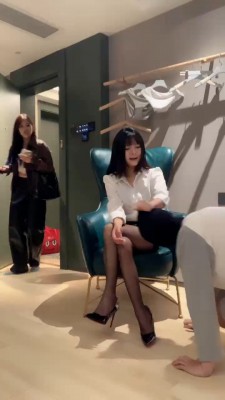 套路直播视频【宝爷】当着闺蜜的面玩狗 bf25696_绳艺库视频下载