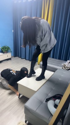 【槿一】长靴+高跟踩狗舌头【完整版】 bf27386_绳艺库视频下载