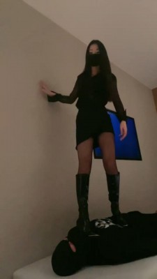 【仙女殿下】踩踏坐脸 bf9268_绳艺库视频下载