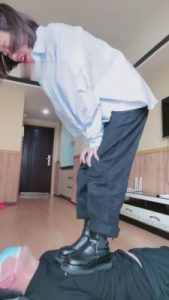 【Q月S】靴子棉袜踩踏/塑料袋窒息 bf6380_绳艺库视频下载