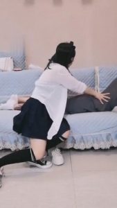 【蕾拉】逛街后原味白袜羞辱母狗 bf5178_绳艺库视频下载