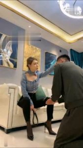 【妮可】御姐S深夜教训小奶狗 bf18195_绳艺库视频下载