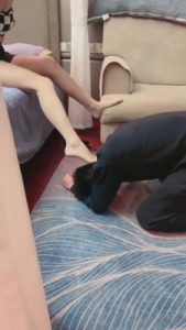 【莫妮卡】地狱式肉丝深喉插吐3次专场 bf10225_绳艺库视频下载