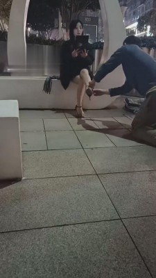 【开发素人】首次露脸-户外巅峰新作品-极品素人美女户外调 bf4873_绳艺库视频下载