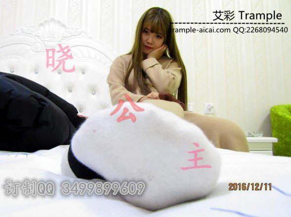 晓公主卖萌调教第一视角_绳艺库视频下载