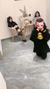 套路直播视频【天津女仆店】推荐-开发多名女仆素人做S玩母畜【双视角版】 bf26657_绳艺库视频下载