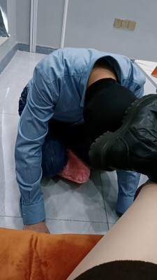 套路直播视频【冰沫老师】舔鞋底/抽耳光/骑马/虐乳 bf25776_绳艺库视频下载