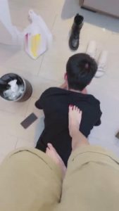 【骨精精】短靴素人主圈养邻居【上】 bf14486_绳艺库视频下载