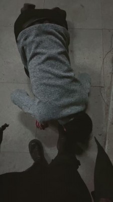 【初见】户外开发素人舔脏鞋 bf11417_绳艺库视频下载