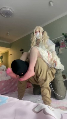 套路直播视频【绿子】洛丽塔S粉丝袜诱惑/骑马舔jio bf25998_绳艺库视频下载