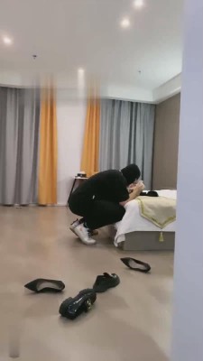 【月玖儿】被情侣主虐哭的绿帽狗【续集】 bf17660_绳艺库视频下载