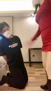 套路直播视频【曼伊】宅男喜欢重度鞭打/踢踹 bf25227_绳艺库视频下载