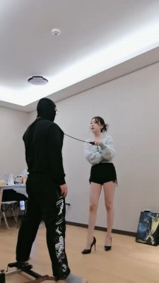 【维妮】开发女仆店小姐姐做S【双视角版】 bf22741_绳艺库视频下载