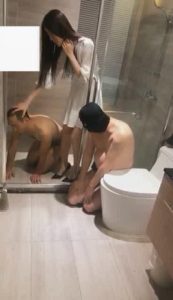 ViVi,羞辱，厕所闻，舔，吃_绳艺库视频下载