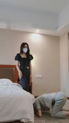 【森森】素人同学踩狗狗/喝新鲜圣水 bf13556_绳艺库视频下载