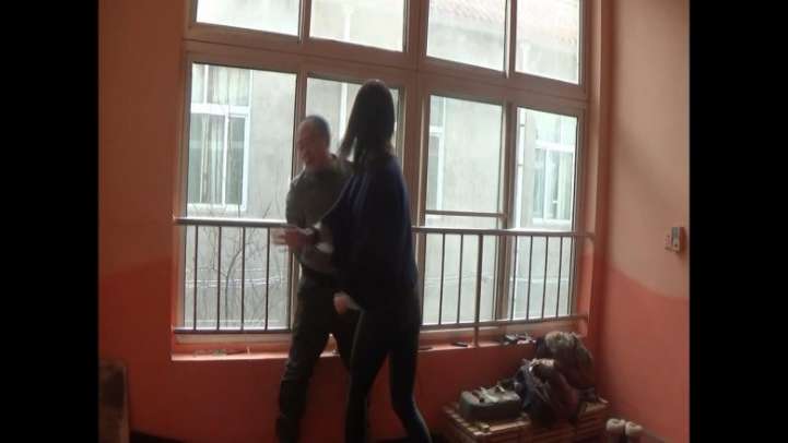 组织女打手吊打逃跑者_绳艺库视频下载