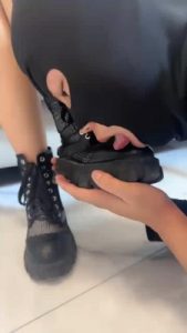 【阿昆】情侣主羞辱绿帽/踩踏接吻/骑马/闻舔臭袜裸足 bf28283_绳艺库视频下载