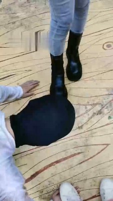 【艺术美学】户外发现小乞丐虐成狗【双视角版】 bf18586_绳艺库视频下载