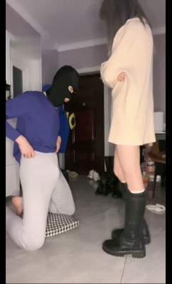 【戴戴】踢裆+聊天场 bf5174_绳艺库视频下载