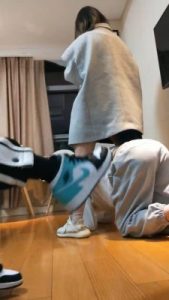 【关关】校草还是沦为脚下奴 bf10386_绳艺库视频下载