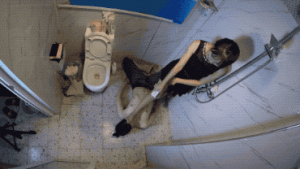 希雨浴室训狗子_绳艺库视频下载