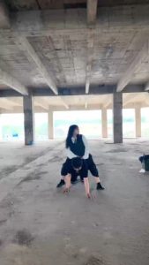 【绝美双主】双S户外调-全体重踩踏/抽打/喂口水 bf28227_绳艺库视频下载