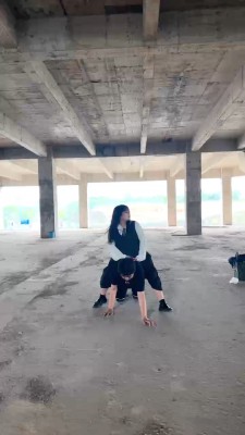 【绝美双主】双S户外调-全体重踩踏/抽打/喂口水 bf28227_绳艺库视频下载