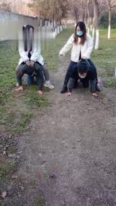 【雨雨大人&一璇S】双s户外偶遇调教修理贱狗（双视角）bf21977_绳艺库视频下载