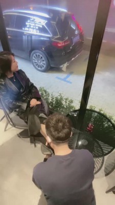 【歌迪丝】喜欢在公共场所舔脚的狗 bf10743_绳艺库视频下载