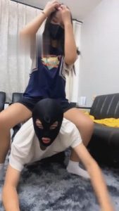 【涵涵】御姐白袜羞辱弟弟 bf2116_绳艺库视频下载