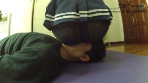 全程无剪辑：高挑“水手”全体重坐脸_绳艺库视频下载