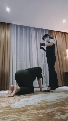 【芒果】白领职业装羞辱老板 bf11912_绳艺库视频下载